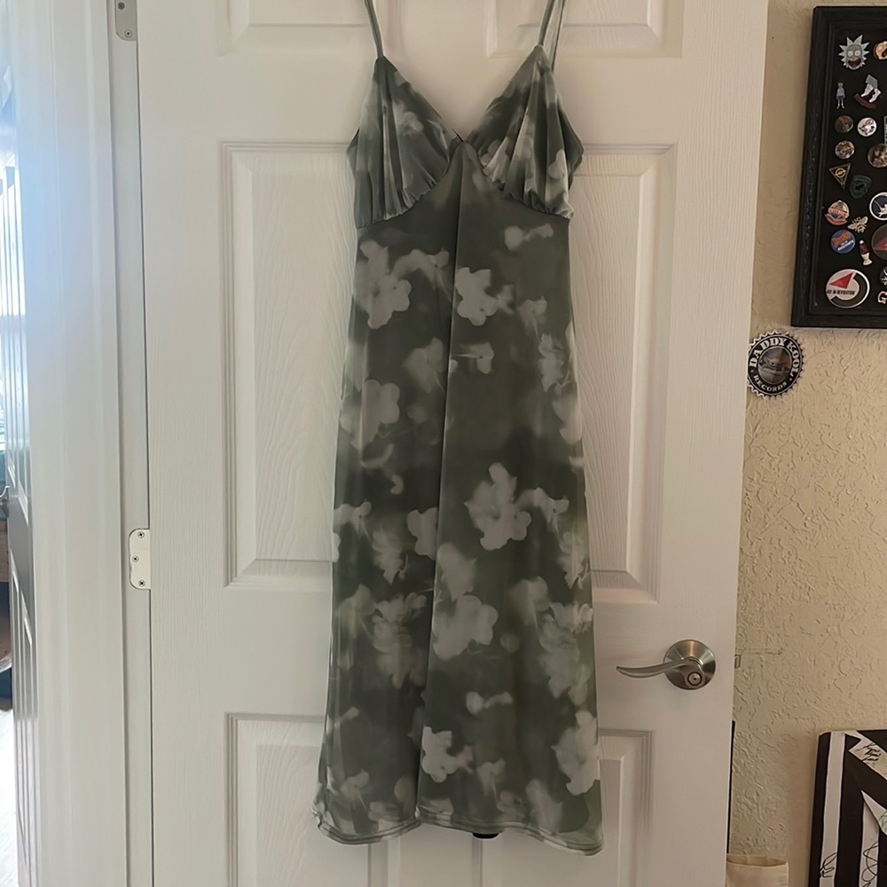 NWT Nasty Gal Green Midi Dress